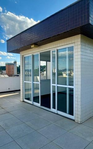 Apartamento à venda com 160m², 3 quartos e 3 vagas Apartamento à venda com 160m², 3 quartos e 3 vagasCobertura