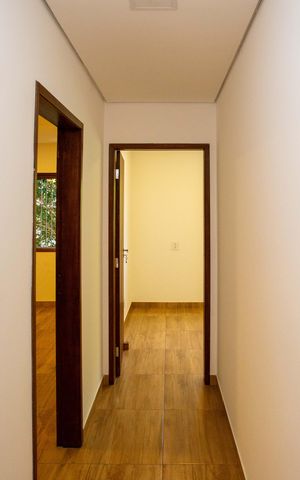 Casa para alugar com 188m², 3 quartos e 1 vagaCorredor