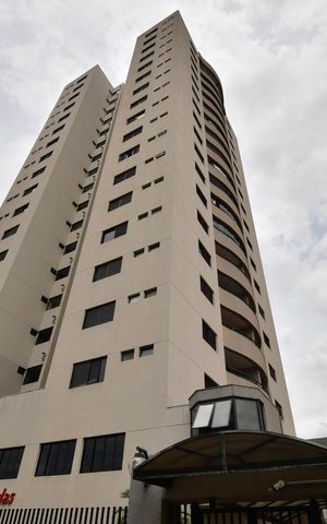 Apartamento à venda com 78m², 2 quartos e 2 vagasFachada do Prédio