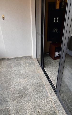 Apartamento à venda com 78m², 2 quartos e 2 vagasSala - Sacada