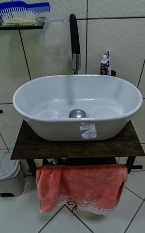 Casa à venda com 380m², 2 quartos e 2 vagasBanheiro da Suíte