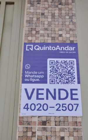 Casa à venda com 150m², 4 quartos e 2 vagasPlaca