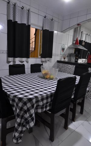 Casa à venda com 150m², 4 quartos e 2 vagas Cozinha 1