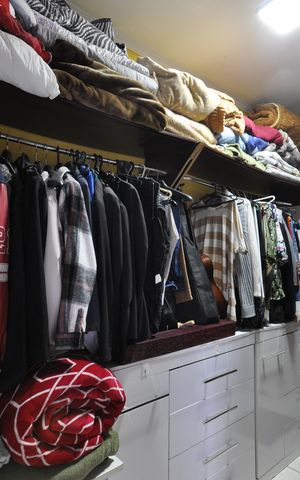 Casa à venda com 150m², 4 quartos e 2 vagasCloset da Suíte 1