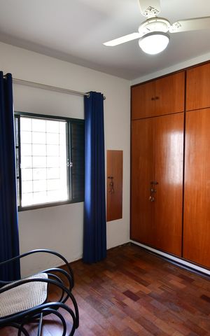 Casa à venda com 200m², 3 quartos e 2 vagasQuarto 2