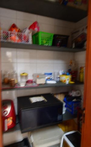 Casa à venda com 200m², 3 quartos e 2 vagasCozinha - Despensa