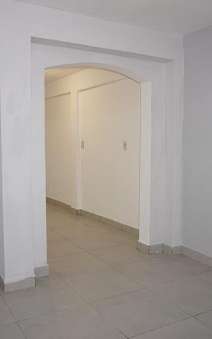 Casa para alugar com 80m², 2 quartos e 1 vagaSala