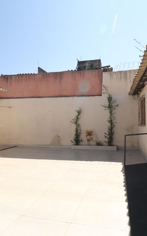 Casa para alugar com 175m², 3 quartos e 2 vagasQuintal