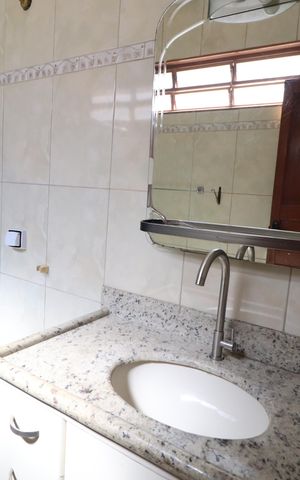 Casa para alugar com 175m², 3 quartos e 2 vagasBanheiro do Quarto 2