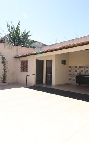 Casa para alugar com 175m², 3 quartos e 2 vagasQuintal