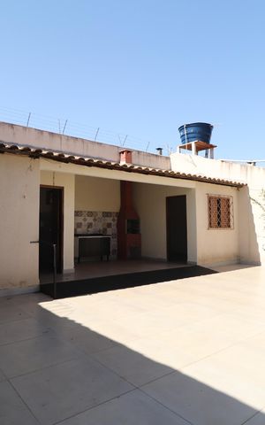 Casa para alugar com 175m², 3 quartos e 2 vagasQuintal