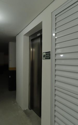 Apartamento para alugar com 27m², 1 quarto e sem vagaElevador