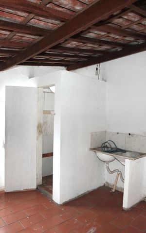 Casa para alugar com 120m², 2 quartos e 1 vaga Casa para alugar com 120m², 2 quartos e 1 vagaCozinha e Área de Serviço
