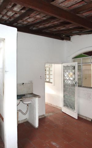 Casa para alugar com 120m², 2 quartos e 1 vaga Casa para alugar com 120m², 2 quartos e 1 vagaCozinha e Área de Serviço