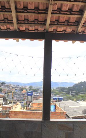 Casa à venda com 340m², 3 quartos e 2 vagasVaranda da suíte 