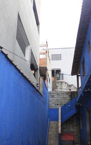 Casa à venda com 340m², 3 quartos e 2 vagasQuintal e garagem 