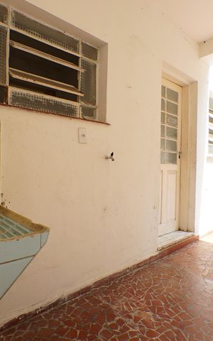 Casa para alugar com 80m², 1 quarto e sem vagaÁrea de Serviço