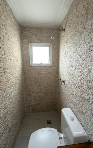 Apartamento para alugar com 200m², 3 quartos e 3 vagas Apartamento para alugar com 200m², 3 quartos e 3 vagasLavabo 1
