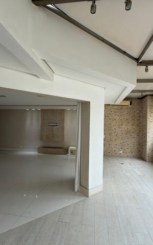 Apartamento para alugar com 200m², 3 quartos e 3 vagas Apartamento para alugar com 200m², 3 quartos e 3 vagasSala