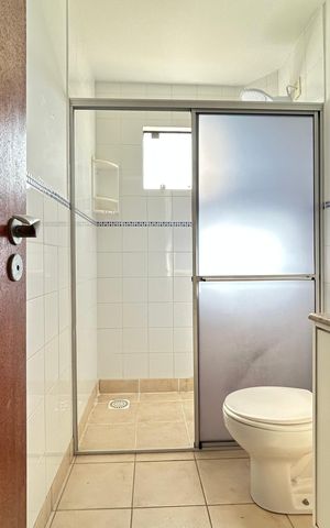 Casa para alugar com 80m², 2 quartos e 1 vaga Casa para alugar com 80m², 2 quartos e 1 vagaBanheiro