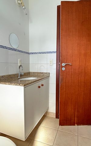 Casa para alugar com 80m², 2 quartos e 1 vaga Casa para alugar com 80m², 2 quartos e 1 vagaBanheiro