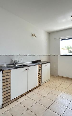 Casa para alugar com 80m², 2 quartos e 1 vaga Casa para alugar com 80m², 2 quartos e 1 vagaCozinha