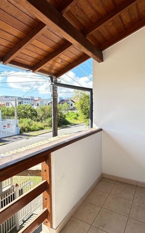 Casa para alugar com 80m², 2 quartos e 1 vaga Casa para alugar com 80m², 2 quartos e 1 vagaQuarto 2 Varanda