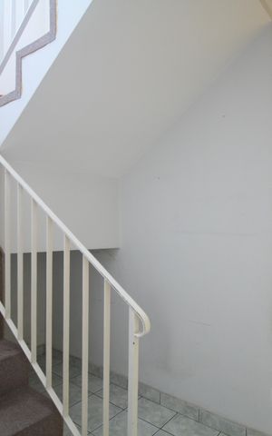 Casa para alugar com 166m², 3 quartos e 2 vagasCorredor