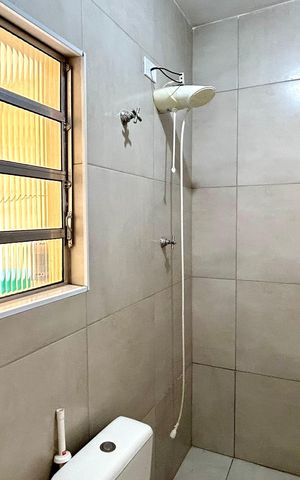 Casa à venda com 125m², 2 quartos e 1 vaga Casa à venda com 125m², 2 quartos e 1 vagaBanheiro 1