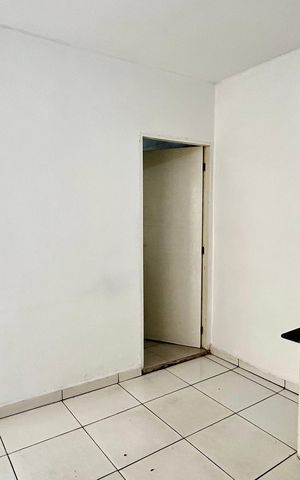 Casa à venda com 125m², 2 quartos e 1 vaga Casa à venda com 125m², 2 quartos e 1 vagaCozinha