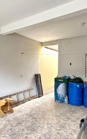 Casa à venda com 125m², 2 quartos e 1 vaga Casa à venda com 125m², 2 quartos e 1 vagaGaragem