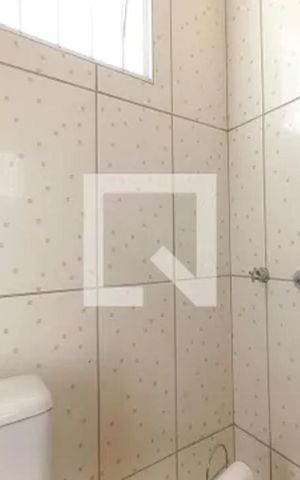 Casa à venda com 100m², 3 quartos e 2 vagas Casa à venda com 100m², 3 quartos e 2 vagasBanheiro 3