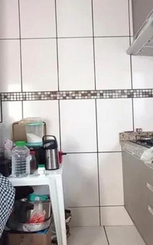 Casa à venda com 100m², 3 quartos e 2 vagas Casa à venda com 100m², 3 quartos e 2 vagasCozinha