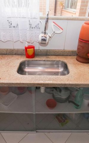 Casa à venda com 70m², 2 quartos e sem vaga Casa à venda com 70m², 2 quartos e sem vagaCozinha