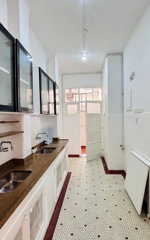 Apartamento à venda com 130m², 3 quartos e sem vaga