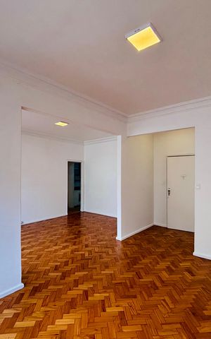 Apartamento à venda com 130m², 3 quartos e sem vaga