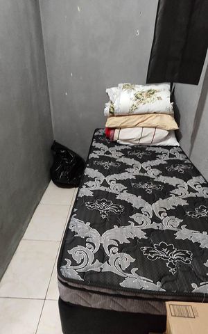 Casa à venda com 105m², 9 quartos e 1 vaga Casa à venda com 105m², 9 quartos e 1 vagaCasa 2 - Quarto 1