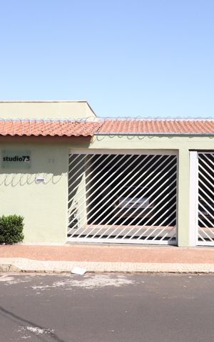 Studio para alugar com 25m², 1 quarto e 1 vagaFachada