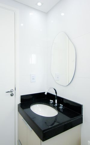 Apartamento à venda com 65m², 2 quartos e 1 vagaBanheiro Social