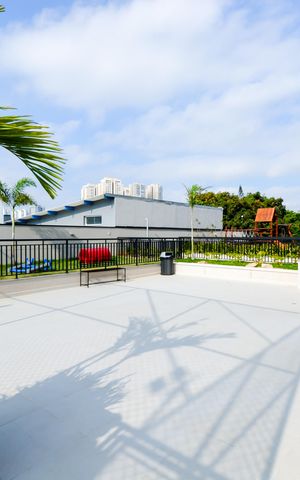 Apartamento à venda com 65m², 2 quartos e 1 vagaÁrea comum