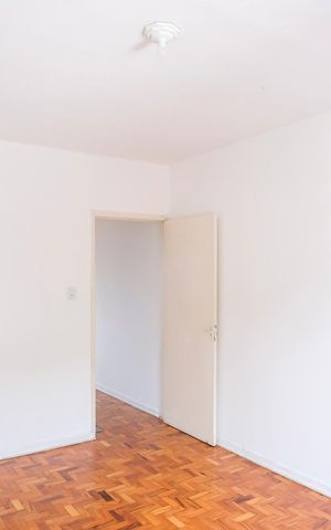 Casa para alugar com 90m², 2 quartos e 1 vagaQuarto 1