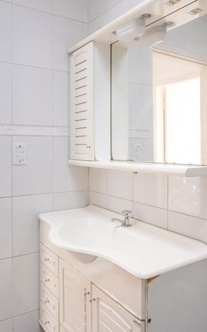 Casa para alugar com 90m², 2 quartos e 1 vagaBanheiro