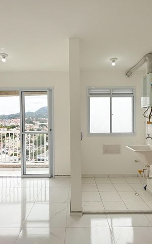 Apartamento à venda com 37m², 2 quartos e 2 vagas Apartamento à venda com 37m², 2 quartos e 2 vagasSala