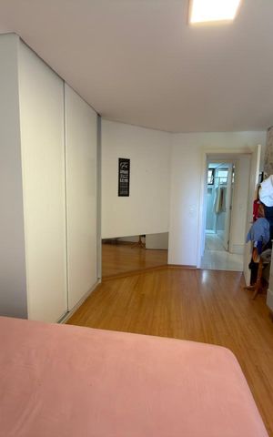Apartamento à venda com 162m², 4 quartos e 2 vagas Apartamento à venda com 162m², 4 quartos e 2 vagasQuarto 1