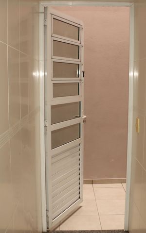 Casa de condomínio para alugar com 114m², 3 quartos e 1 vagaÁrea de serviço