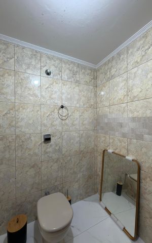 Casa para alugar com 190m², 3 quartos e 2 vagas Casa para alugar com 190m², 3 quartos e 2 vagasBanheiro Social 1