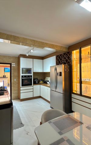 Casa para alugar com 190m², 3 quartos e 2 vagas Casa para alugar com 190m², 3 quartos e 2 vagasCopa/Cozinha