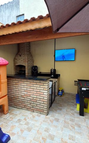 Casa para alugar com 190m², 3 quartos e 2 vagas Casa para alugar com 190m², 3 quartos e 2 vagasEspaço Gourmet