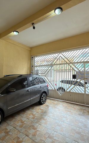 Casa para alugar com 190m², 3 quartos e 2 vagas Casa para alugar com 190m², 3 quartos e 2 vagasGaragem