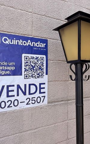 Apartamento à venda com 52m², 2 quartos e 1 vagaPlaquinha 